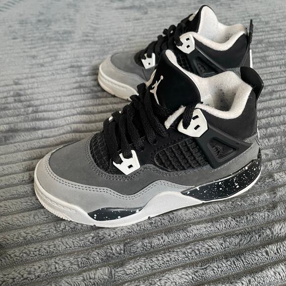 Jordan 4 Retro Fear PS Size 10.5C FV4537-002 Kids Sneakers ORIGINAL BOX INCLUDED - Picture 4 of 12